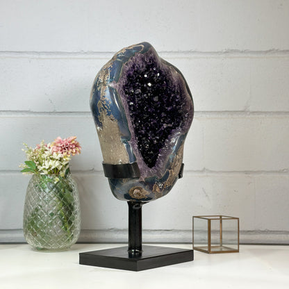 Amethyst-Geode XL mit kräftig ausgeprägter Achat-Schale, in exklusiver Premiumqualität