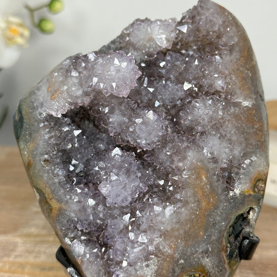 Quarz-Kristallcluster mit dichter Stalaktitenbildung