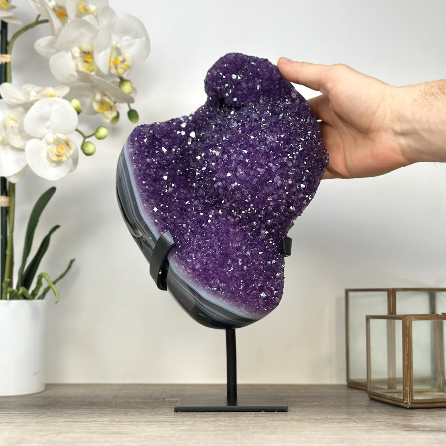 Amethyst-Cluster mit kontrastreicher, blauer Achat-Matrix, in ausgewählter Spitzenqualität