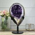 Amethyst-Geode XXL mit imposanter Kristallkammer, in exklusiver Premiumqualität