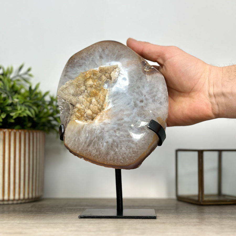 Gelbe Quarz-Geode mit sonniger Farbnuance