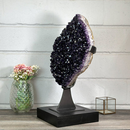 Amethyst-Kristallcluster XL mit massiver Kristalllandschaft, in exklusiver Premiumqualität