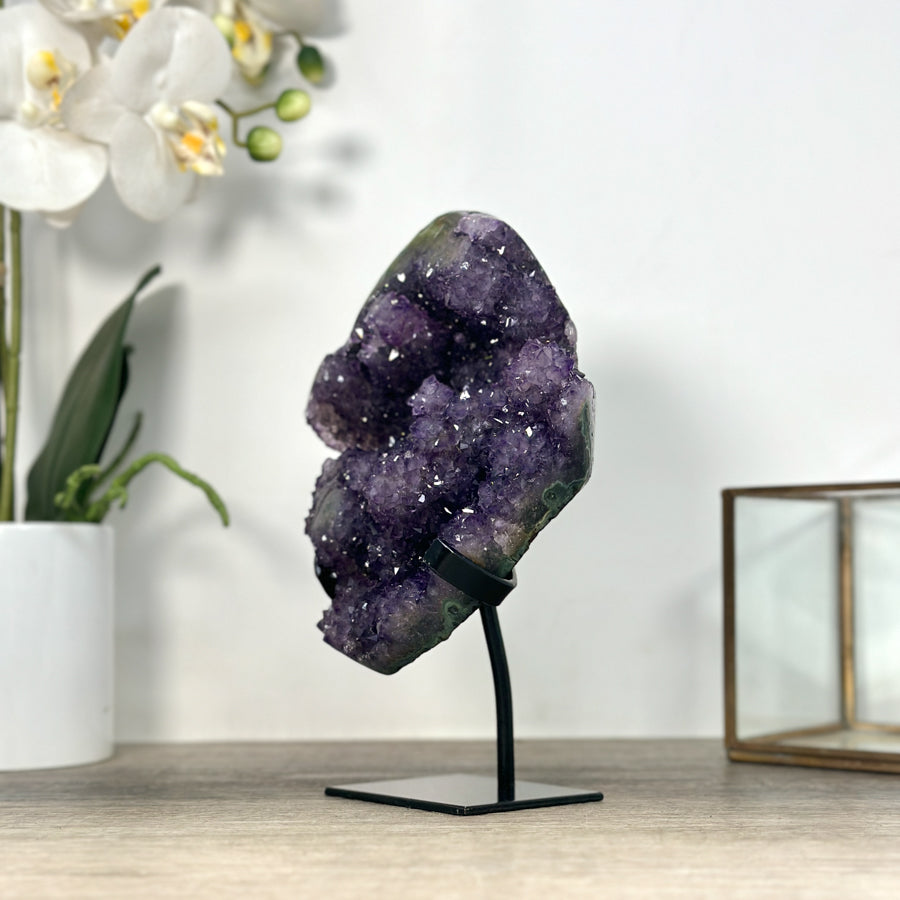 Amethyst-Cluster mit dicht besetzter Tropfsteinstruktur