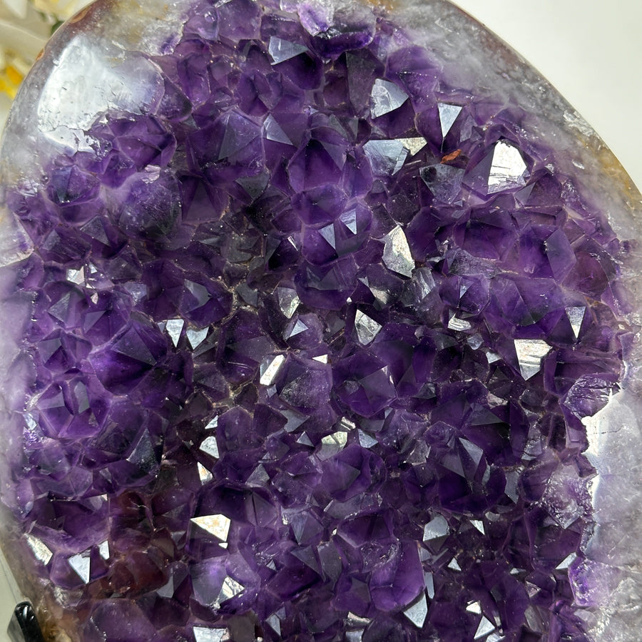 Amethyst-Kristallcluster groß mit ausgewogener Kristallstruktur, in exklusiver Premiumqualität