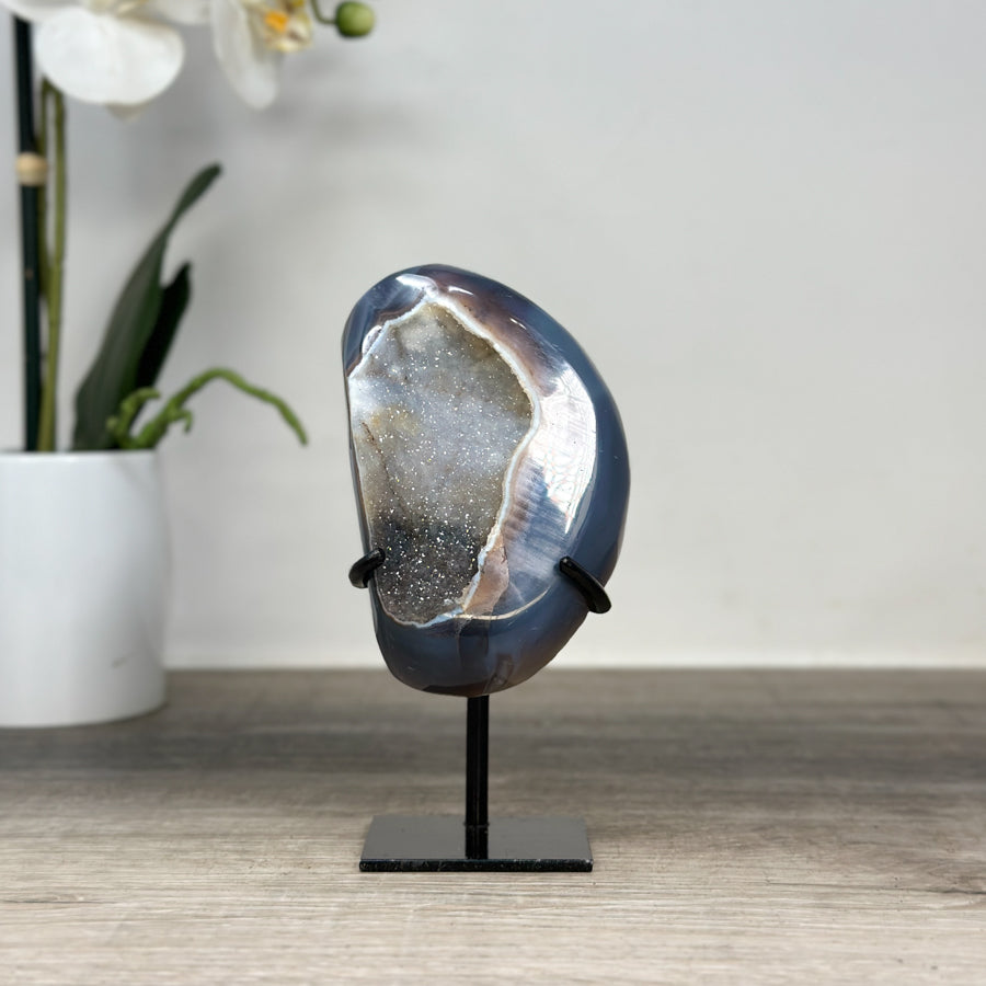 Kristallenskulpturen-Set 6-teilig, mit kristallklaren Mineralflächen und differenzierten Natursteinformationen