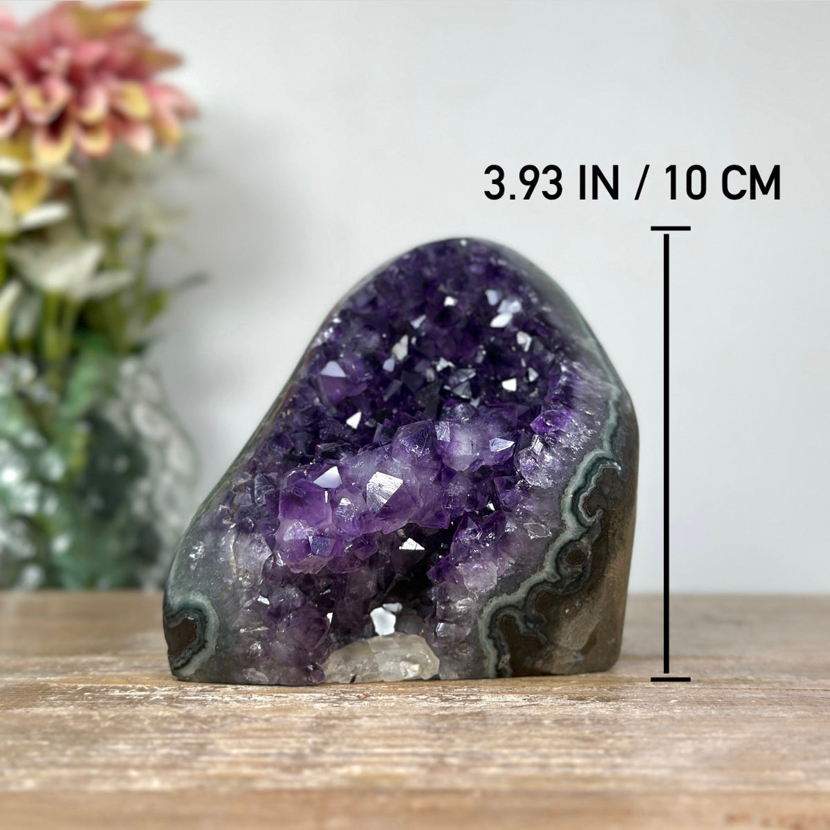 Amethyst-Kathedralen-Set 5-teilig, mit spiegelnder Kristallarchitektur und symmetrischer Struktur