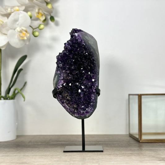 Amethyst-Exemplar mit intensiv purpurner Farbintensität