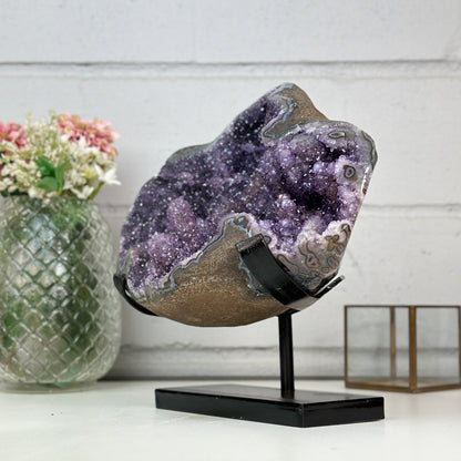 Amethyst-Statement-Cluster mit vielschichtiger Stalaktitbildung, in exklusiver Premiumqualität