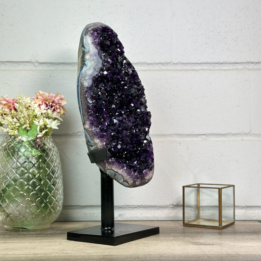 Amethyst-Kristall XL mit großflächiger Kristallausbildung, in exklusiver Premiumqualität