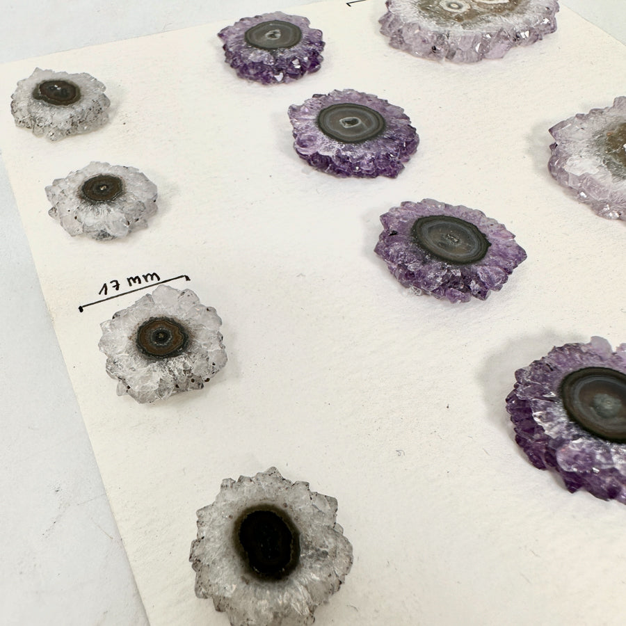 Amethyst-Stalaktiten-Scheiben mit konzentrischer Kristallstruktur