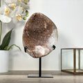 Quarz-Geode mit erdiger, braun getönter Maserung