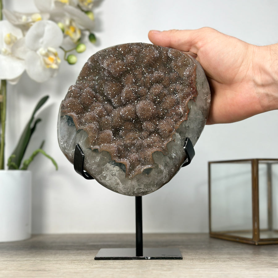 Zucker-Druzy-Kristall mit zarter, glitzernder Mikrostruktur