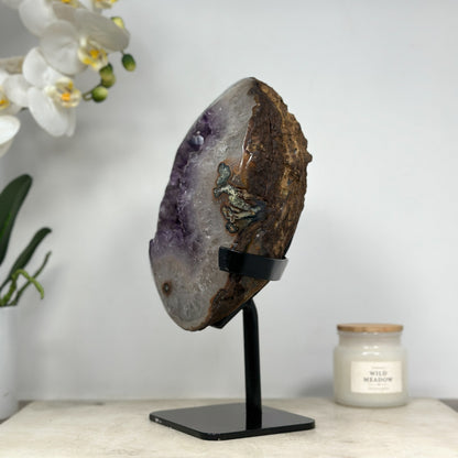 Amethyst-Quarz-Geode mit harmonischer Kristallverwachsung