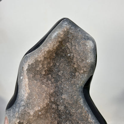Zuckerquarz-Druzy-Kathedrale groß mit wunderschöner Schichtung und Achat-Schale