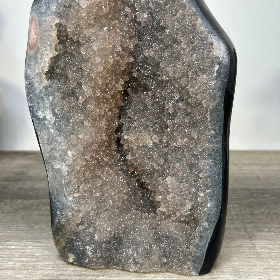 Zuckerquarz-Druzy-Kathedrale groß mit wunderschöner Schichtung und Achat-Schale