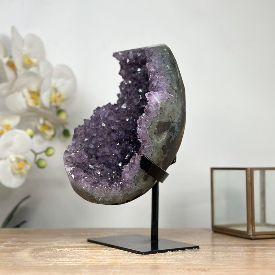 Amethyst-Kristallcluster mit dicht gewachsener Spitzenzone, in ausgewählter Spitzenqualität