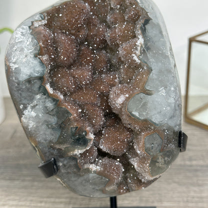 Zucker-Druzy-Geode mit dicht funkelnder Mikrostruktur